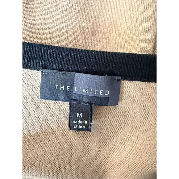 The Limited Women's Size Medium 3/4 Sleeve Black Tan Chevron Print Blouse Top - Picture 4 of 7